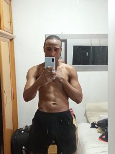 604303276: Chico busca chica en Madrid