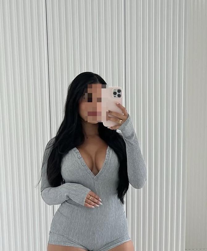 Chica busca chico en Barcelona: 
