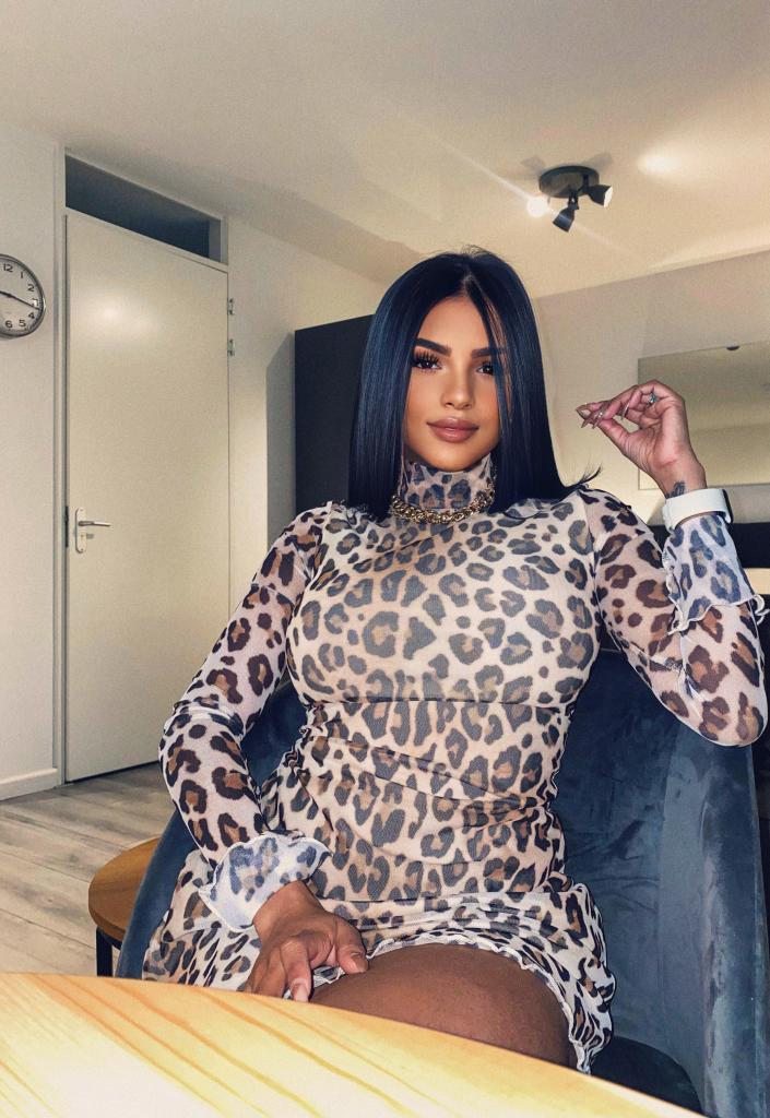 664282362: Chica busca chico en Málaga