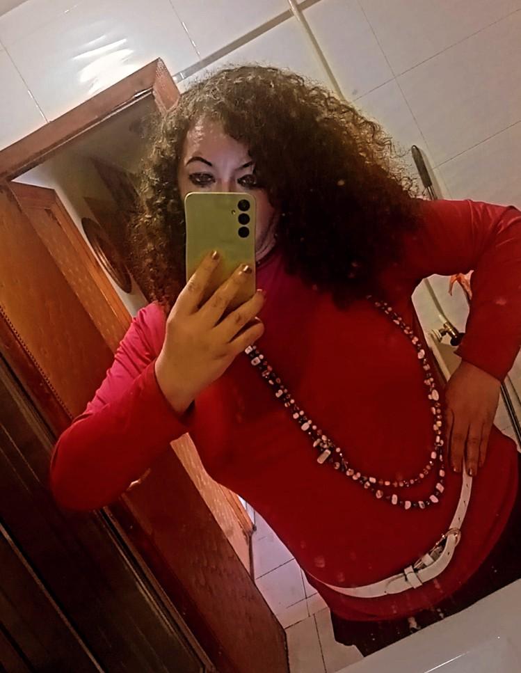 614418592: Chica busca chico en León