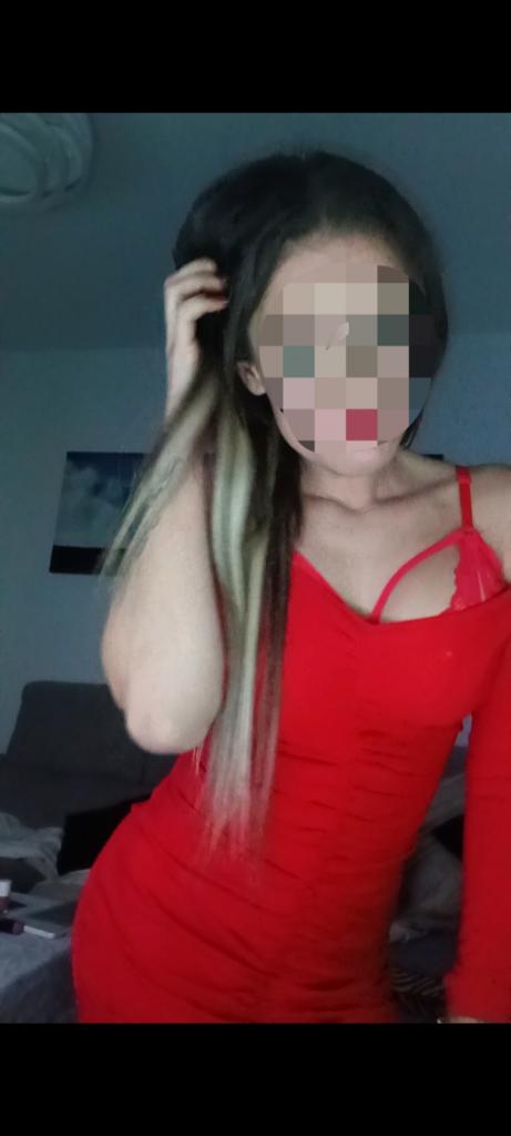 Chica busca chico en Cádiz: 