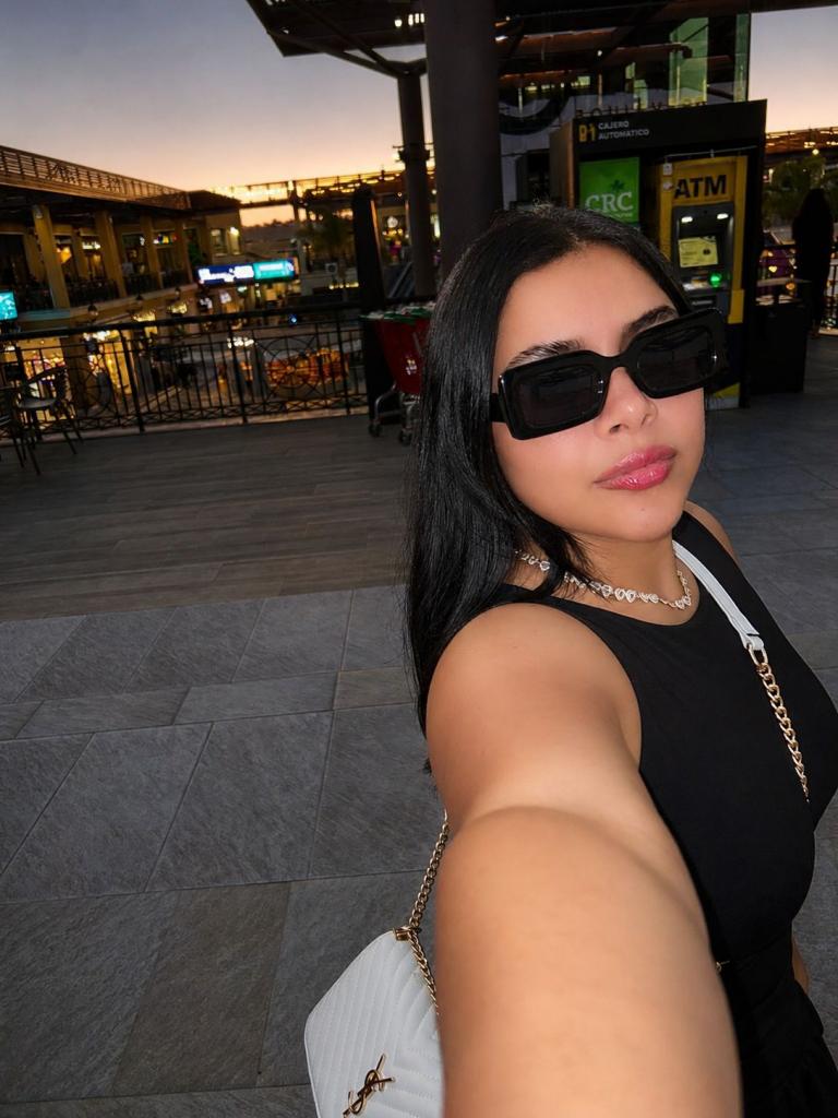 Chica busca chico en Alicante: 