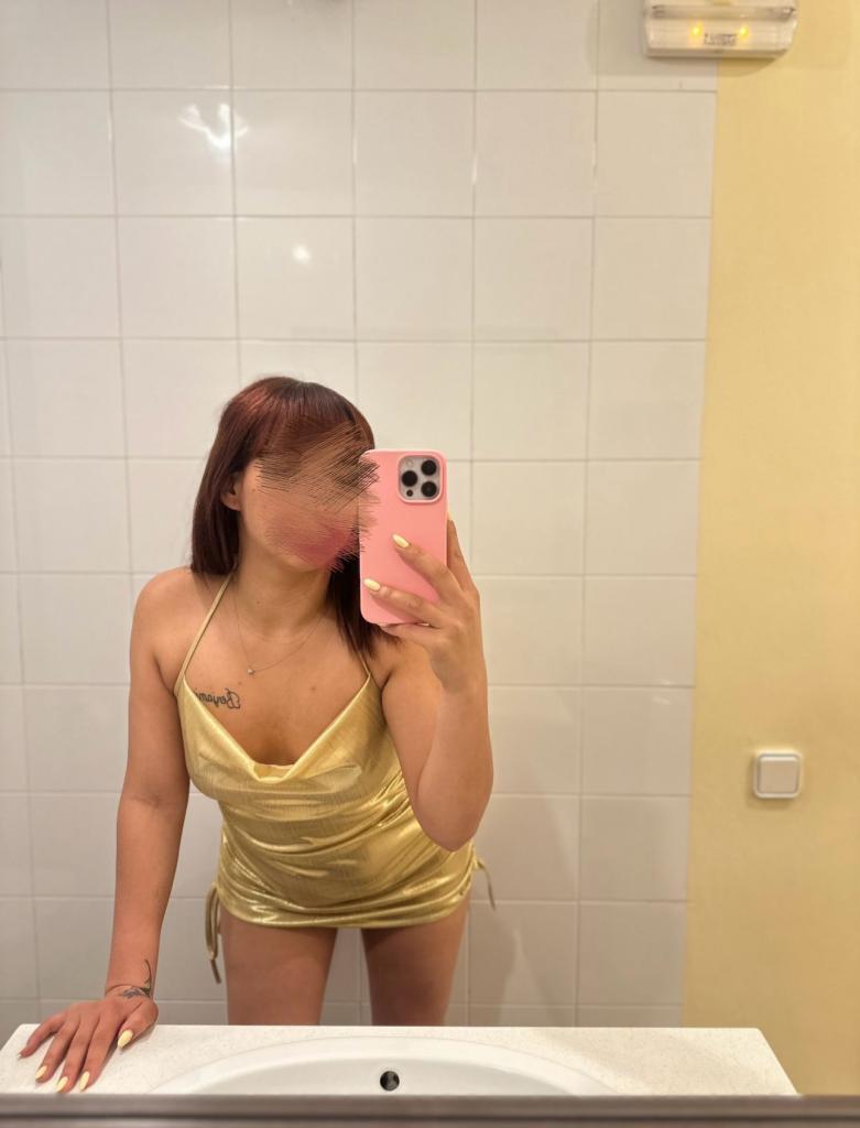 632268977: Chica busca chico en Barcelona