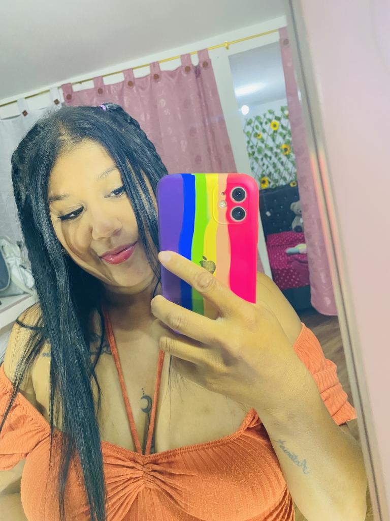 Chica busca chico en Granada: 