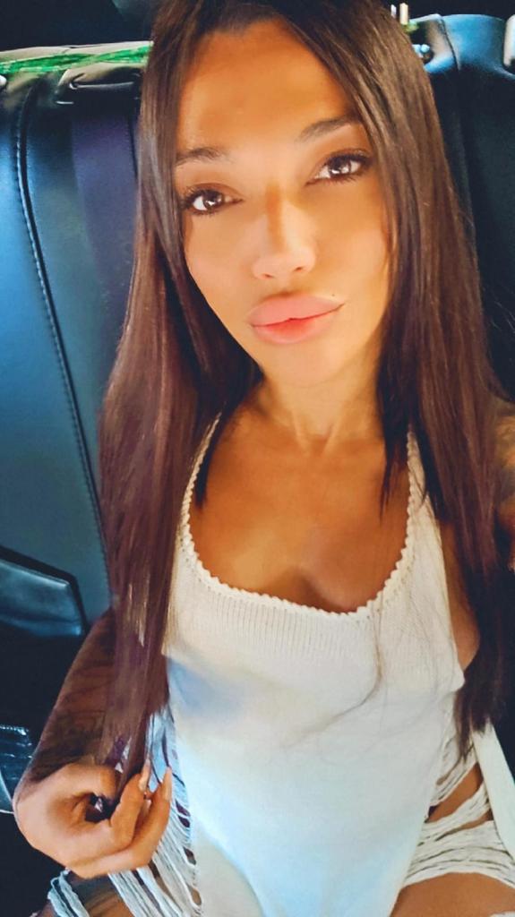 644968173: Chica busca chico en Madrid