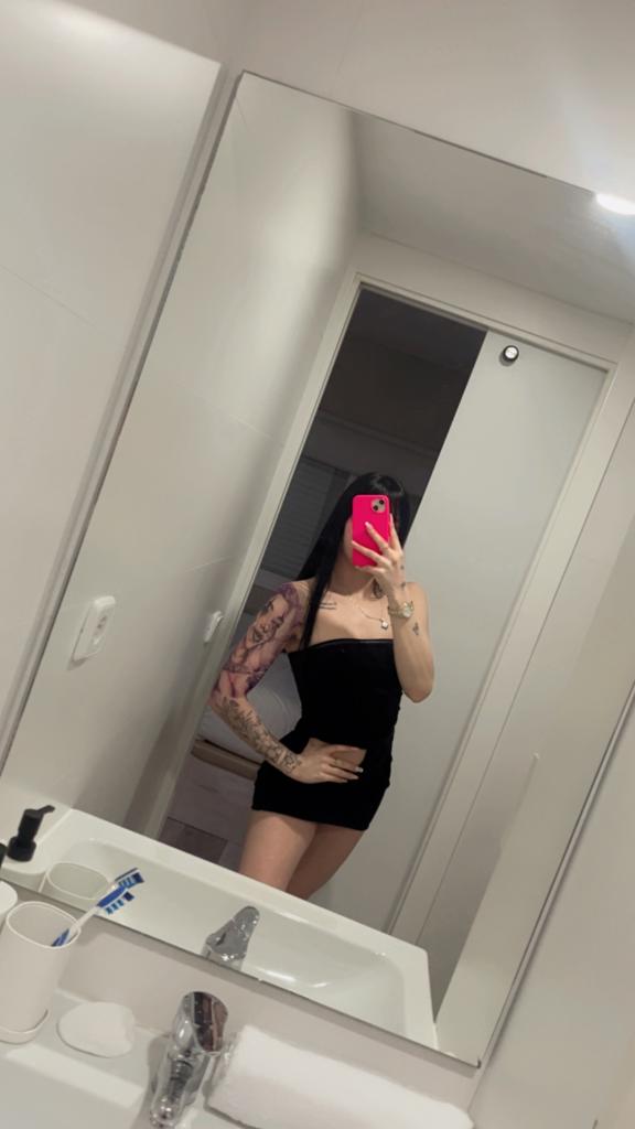 742042249: Chica busca chico en Málaga