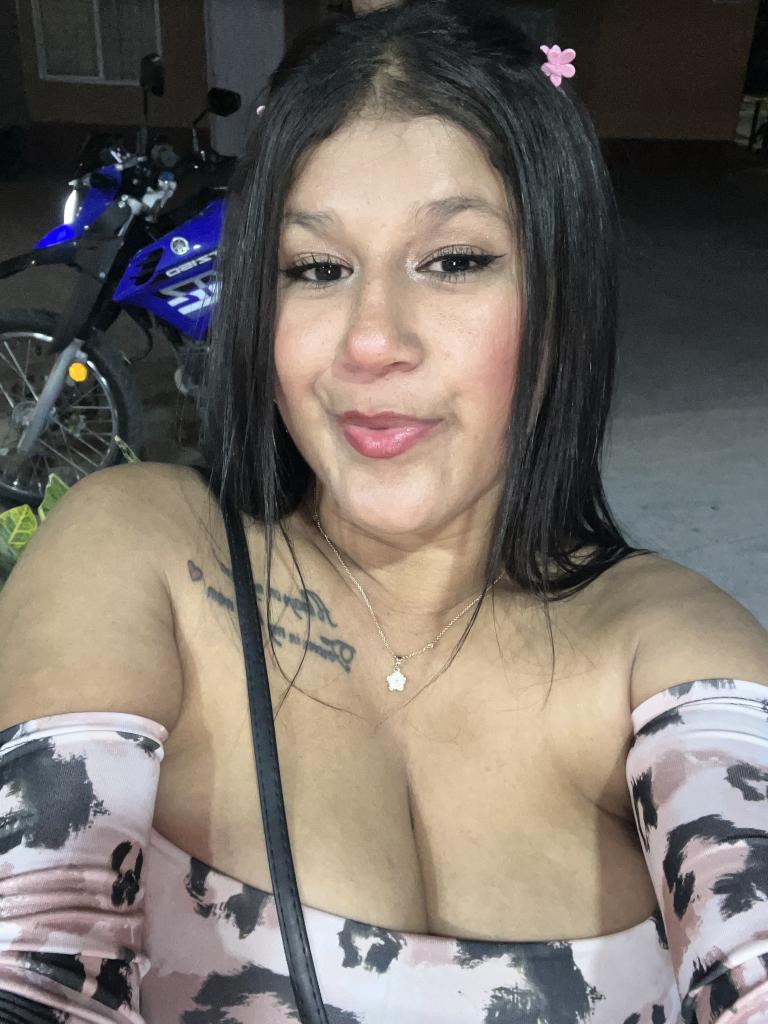 Chica busca chico en Granada: 