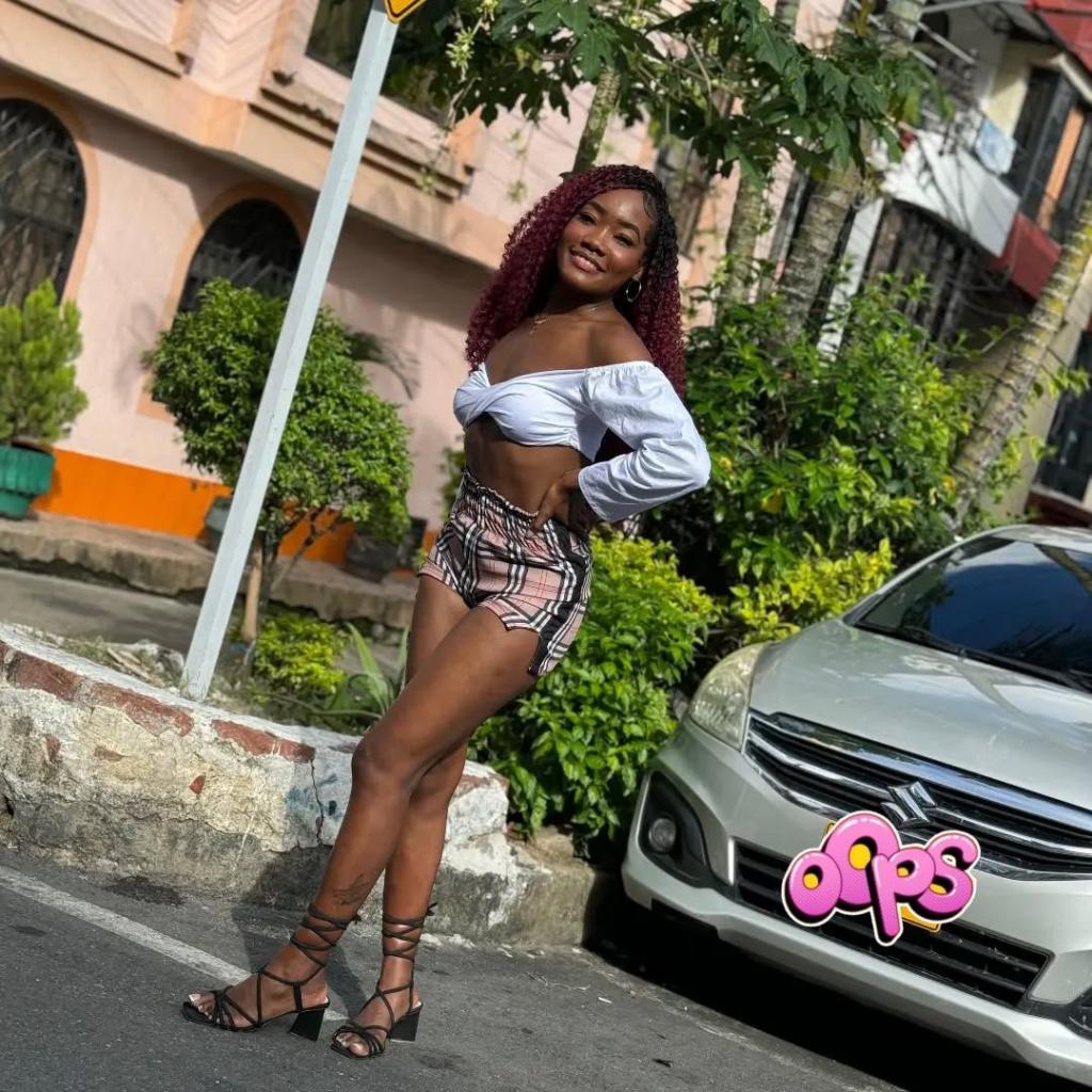 623384135: Chica busca chico en Alicante