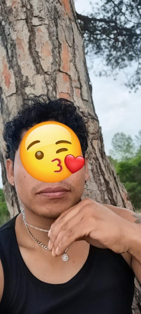 642988612: Chico busca chica en Cádiz