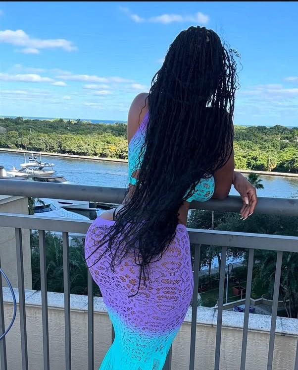 743031669: Chica busca chico en Menorca