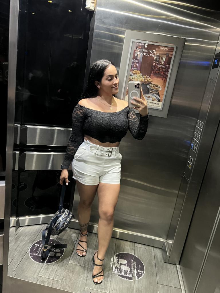Chica busca chico en Cádiz: 