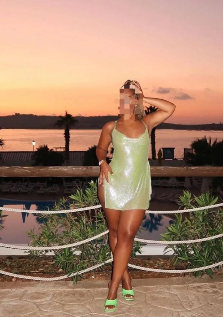 611242329: Chica busca chico en Alicante