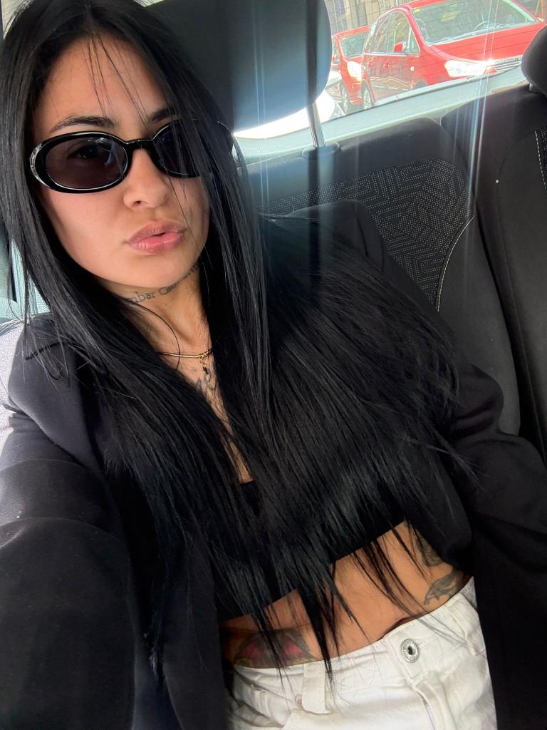 Chica busca chico en Tenerife: 