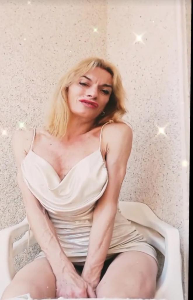 Travesti en Alicante: 