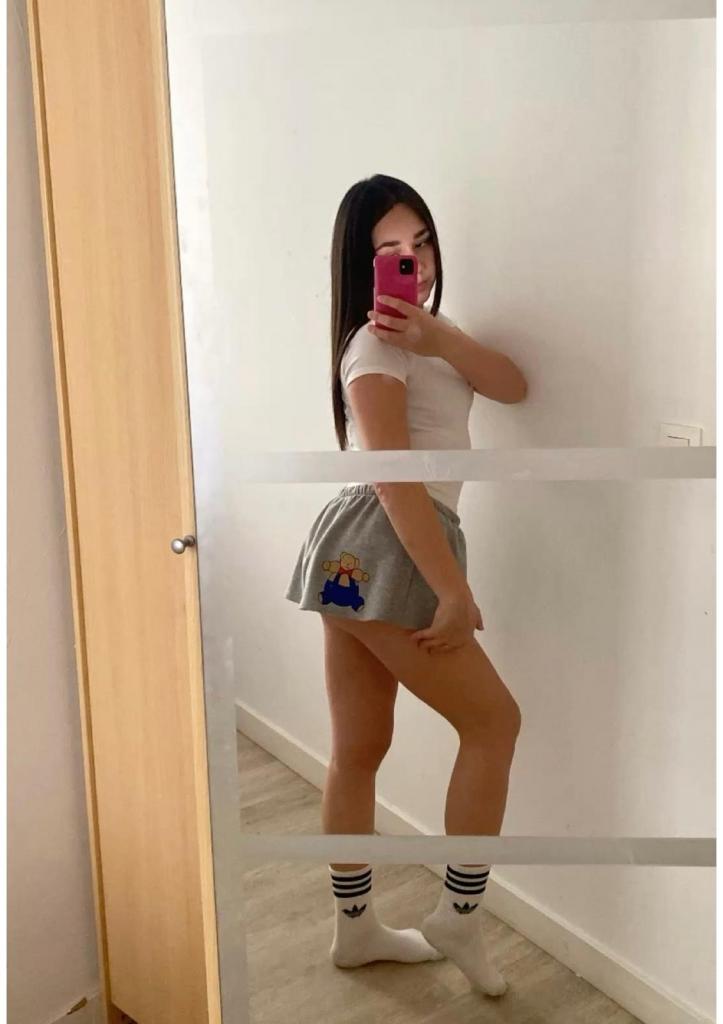 Chica busca chico en Cádiz: 