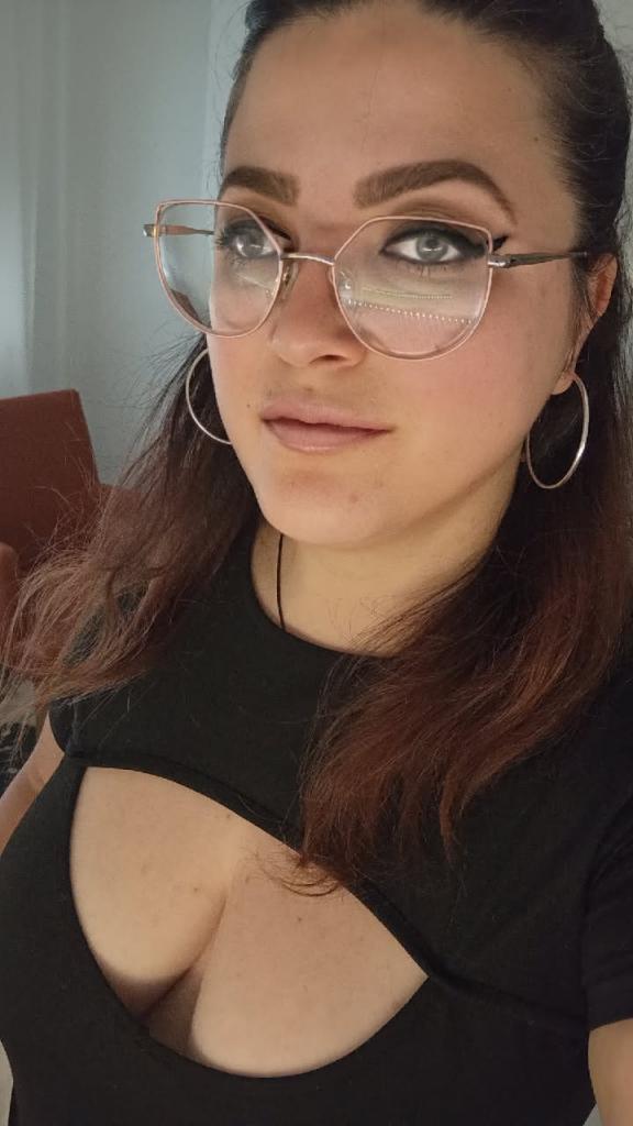 Chica busca chico en Castellón: 