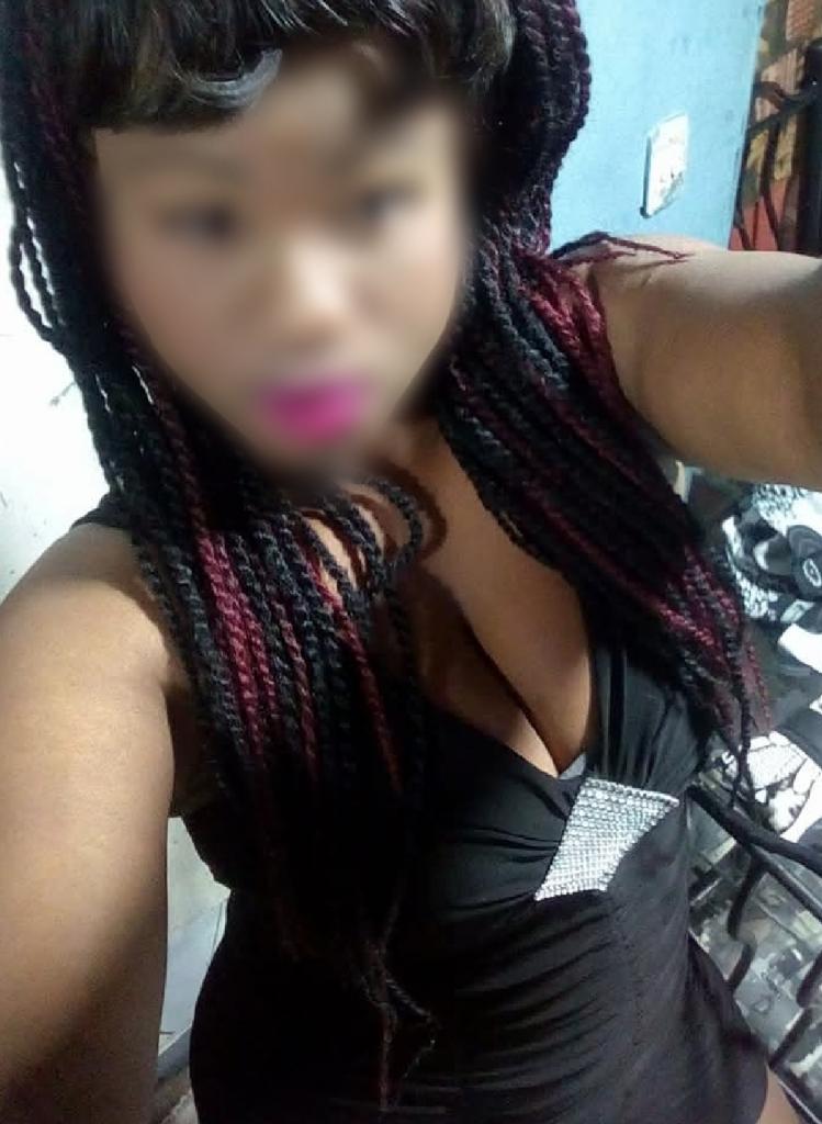Chica busca chico en Barcelona: 