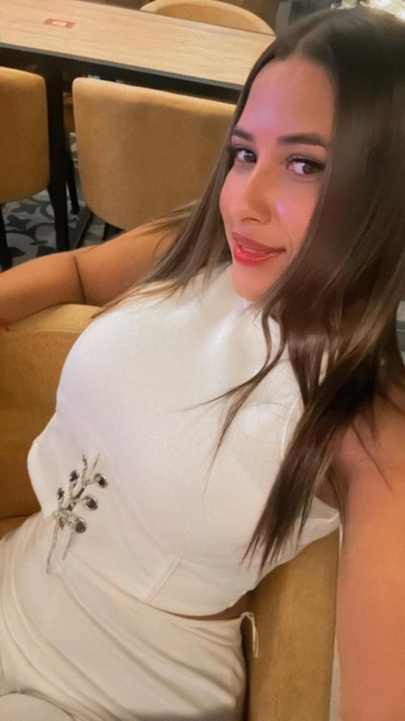 Chica busca chico en Barcelona: Chica busca chico