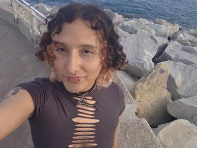 635129739: Chico busca chica en Barcelona