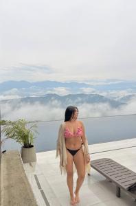 672825497: Chica busca chico en Tenerife