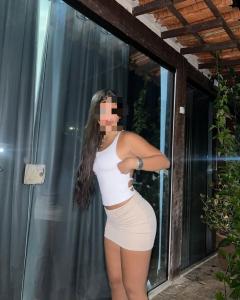 611371494: Chica busca chico en Madrid