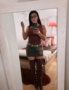632761133: Chica busca chico en Barcelona