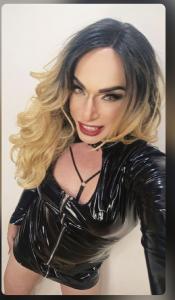 623340262: Travesti en Gerona