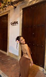 662308160: Chica busca chico en Madrid