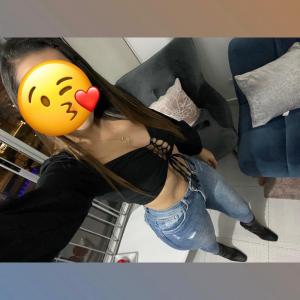 603944387: Chica busca chico en Murcia