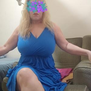 692270847: Chica busca chico en Madrid