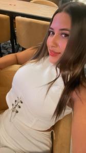 632900037: Chica busca chico en Barcelona