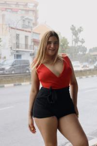 647045732: Chica busca chico en Alicante