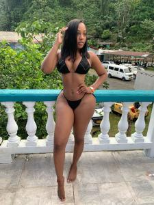 742021393: Chica busca chico en Albacete