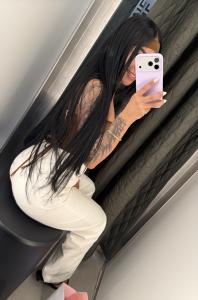 693223063: Chica busca chico en León