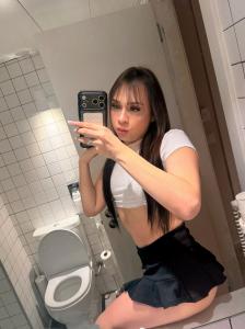 631101087: Transexual en Barcelona