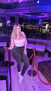 647045732: Chica busca chico en Alicante