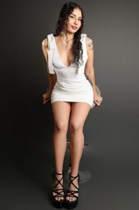 607236122: Chica busca chico en Ibiza