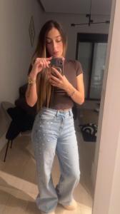 687056627: Chica busca chico en Valencia