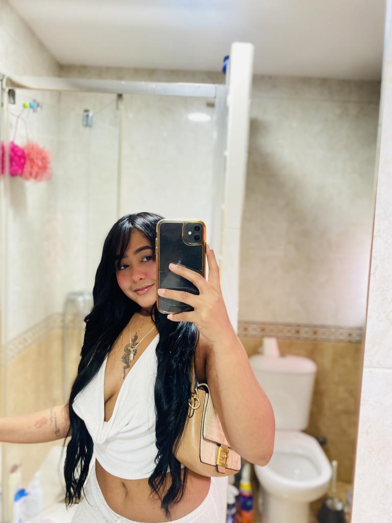Chica busca chico en La Coruña: Chica busca chico
