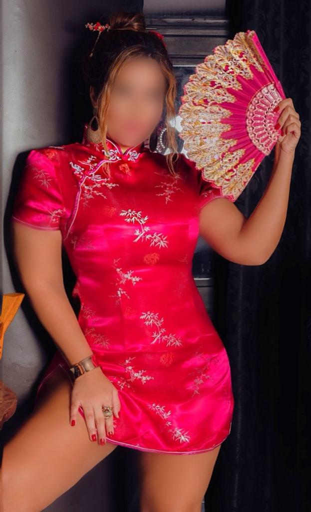 603015255: Chica busca chico en Pontevedra
