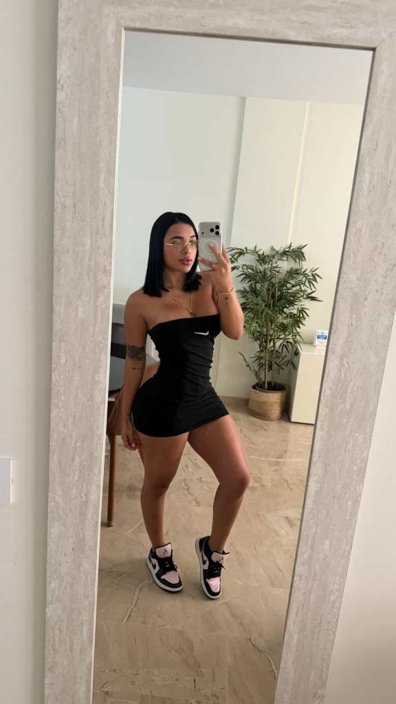 Chica busca chico en Tenerife: 