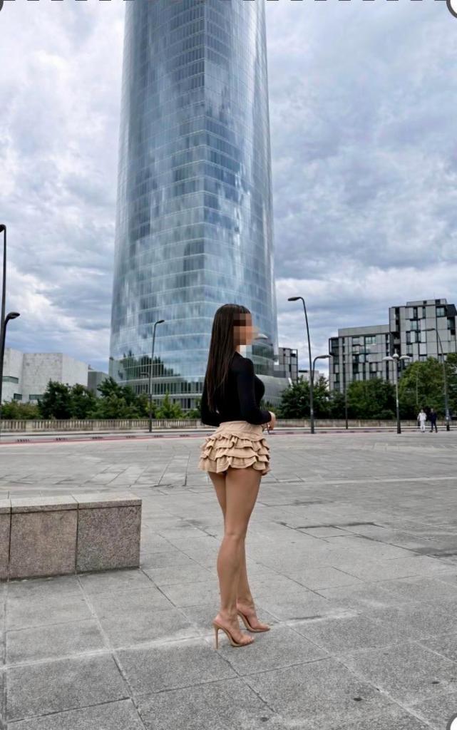 Chica busca chico en Vizcaya: Chica busca chico
