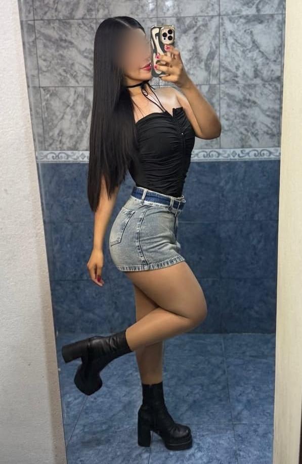 631518726: Chica busca chico en Almería