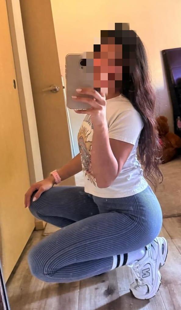 Chica busca chico en Sevilla: 