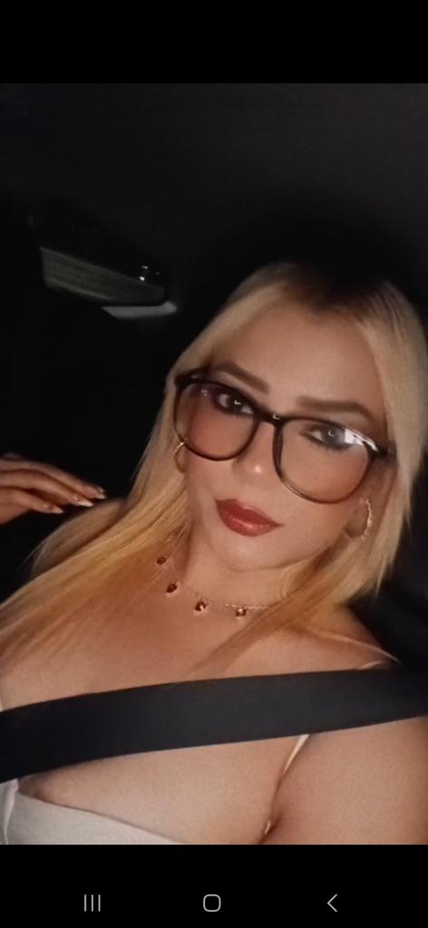 Chica busca chico en Barcelona: 