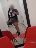 697368248: Chica busca chico en Barcelona