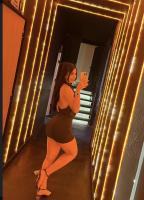 613541809: Chica busca chico en Alicante