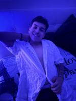 697111129: Chico busca chica en Barcelona