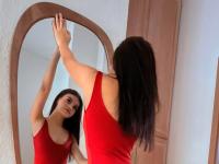 654427807: Chica busca chico en Madrid