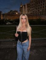 613778373: Travesti en Barcelona